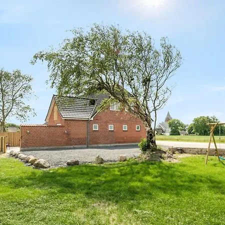Prázdninový dům Iina - 13km From The Sea By Interhome *